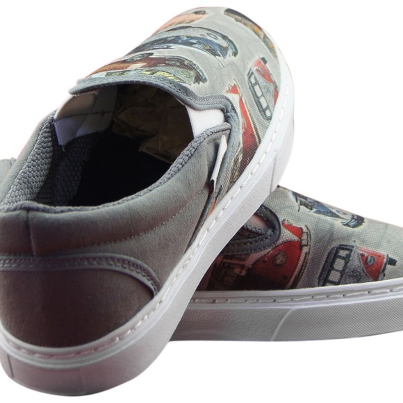 WOMEN'S PRINTED CANVAS SNEAKERS "80'S VW MICROBUS" - Picture 3 of 5